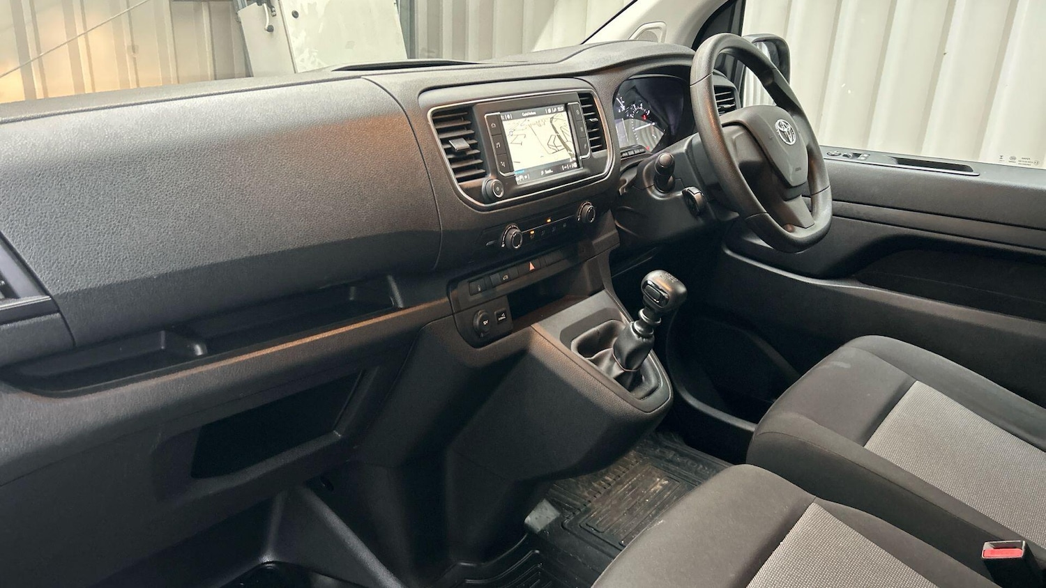 Used Toyota ProAce 2023 for sale - 76612824: Photo 12