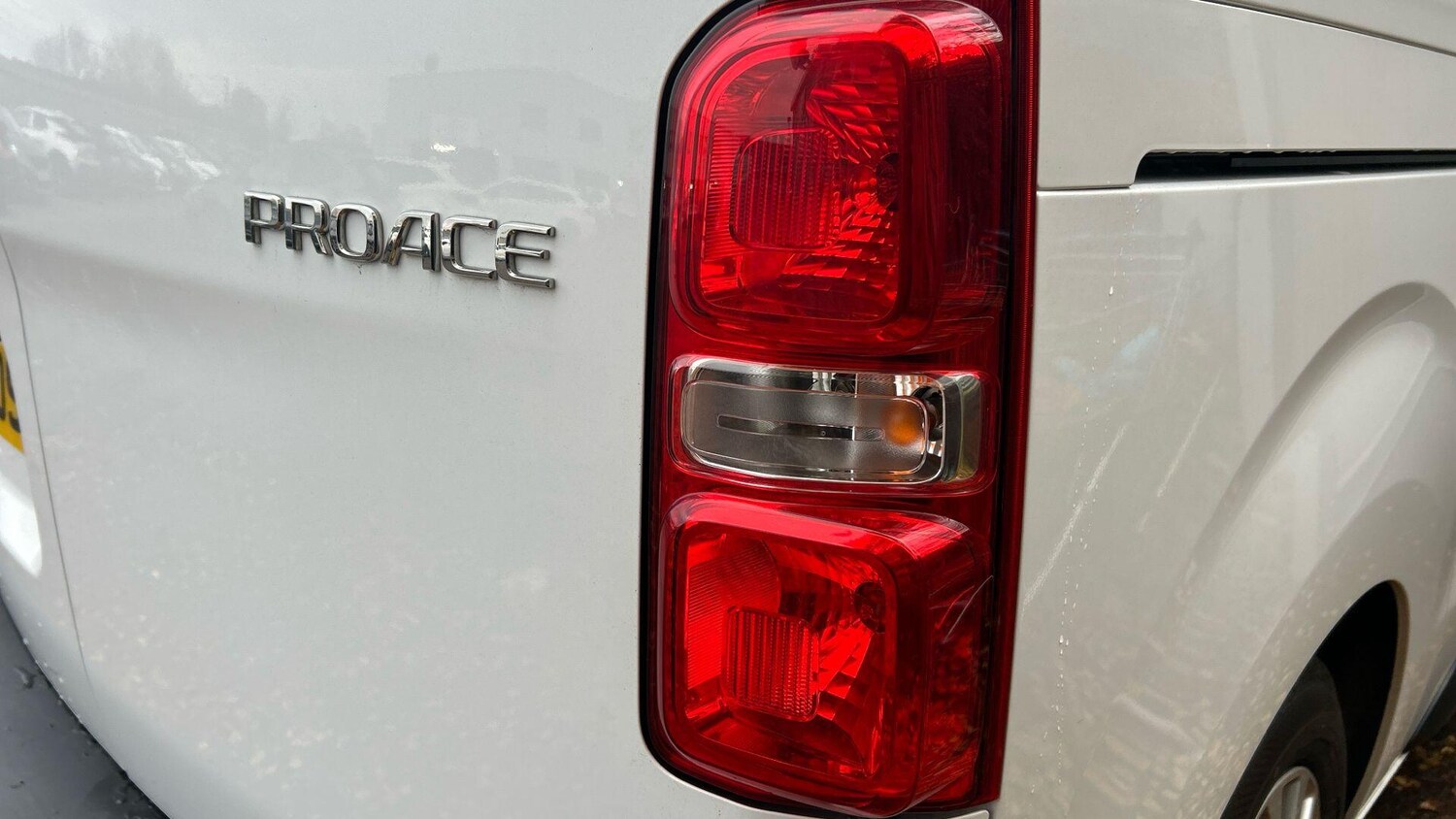 Used Toyota ProAce 2023 for sale - 76612824: Photo 40