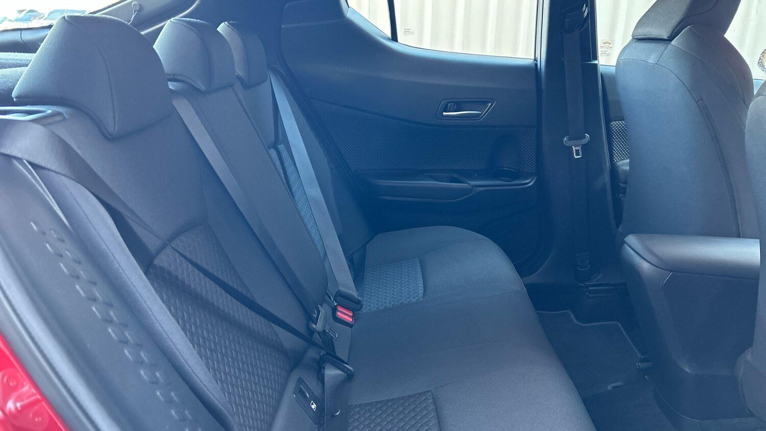 Used Toyota C-HR 2023 for sale - 76832124: Photo 16