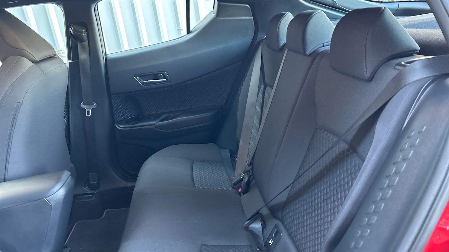 Used Toyota C-HR 2023 for sale - 76832124: Photo 17