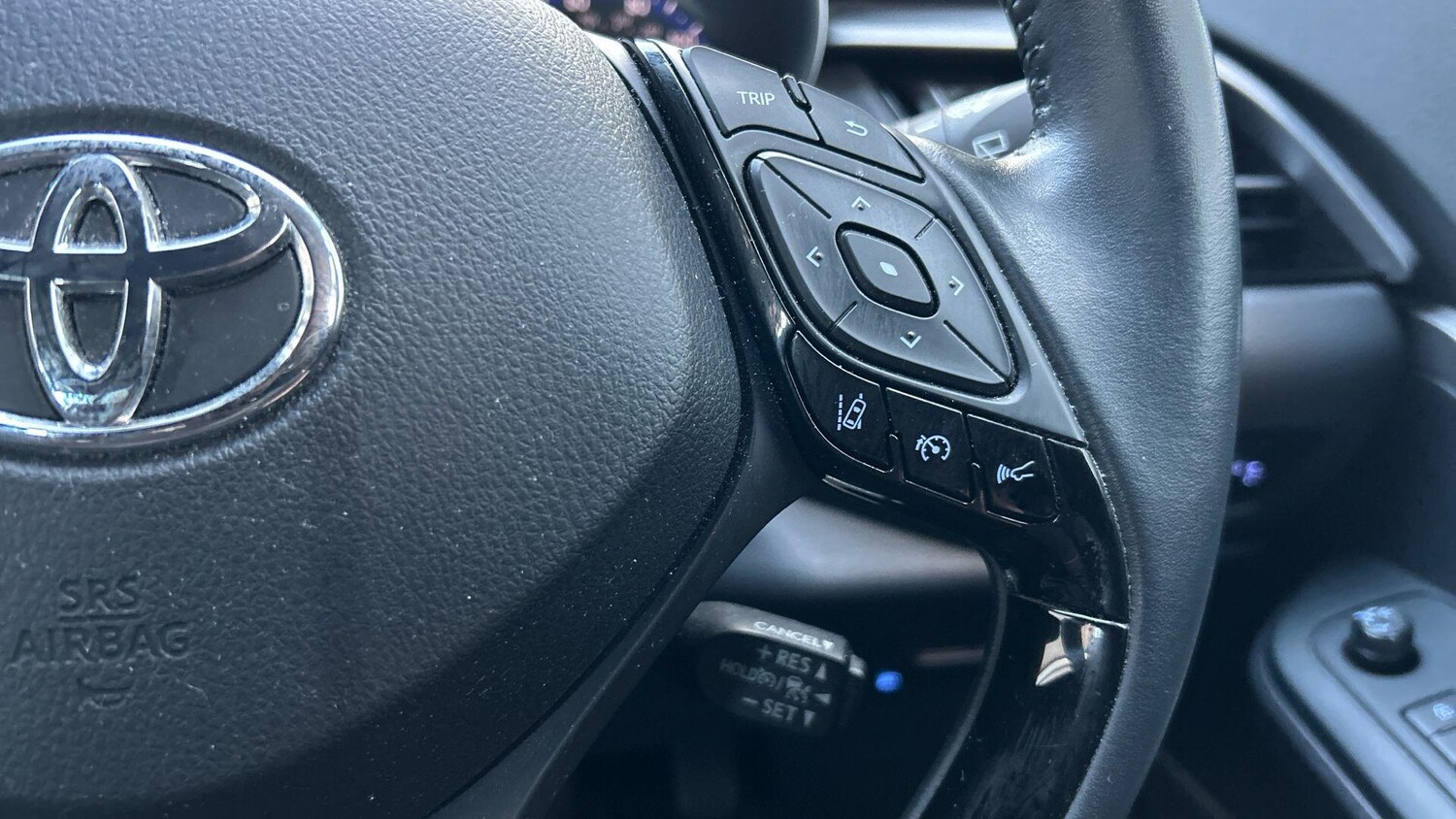 Used Toyota C-HR 2023 for sale - 76832124: Photo 34