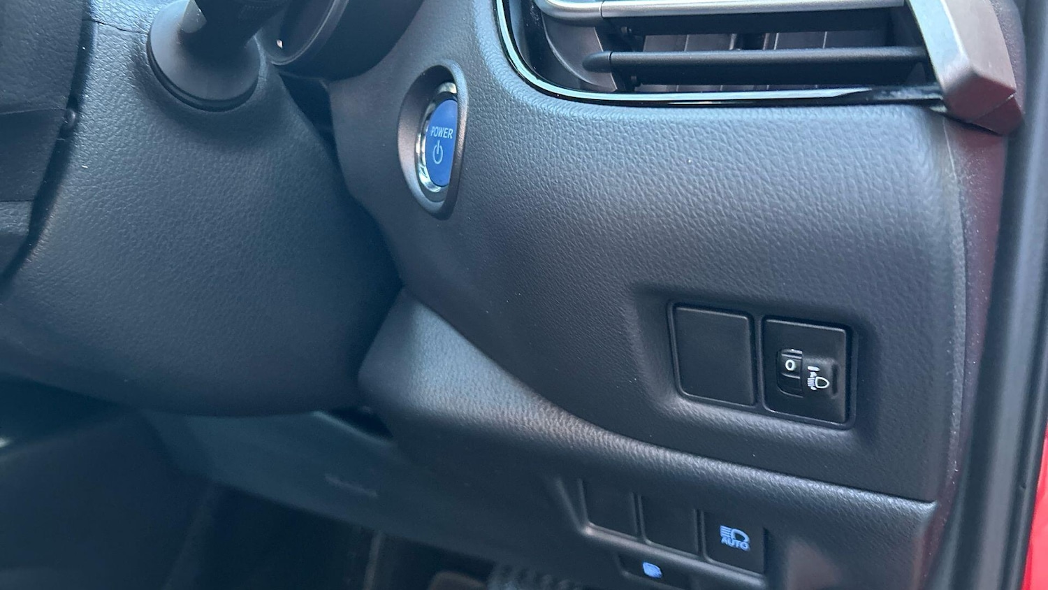 Used Toyota C-HR 2023 for sale - 76832124: Photo 37