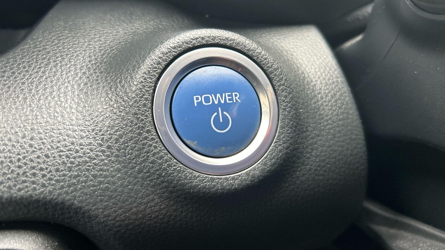 Used Toyota Yaris 2022 for sale - 77939598: Photo 39