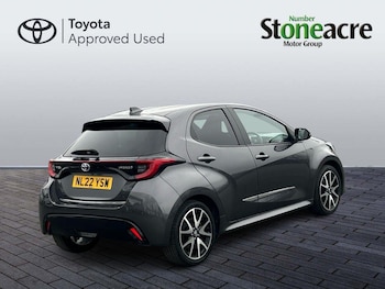 Used Toyota Yaris 2022 for sale - 77939598: Photo