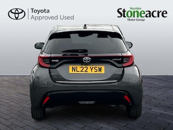 Used Toyota Yaris 2022 for sale - 77939598: Photo