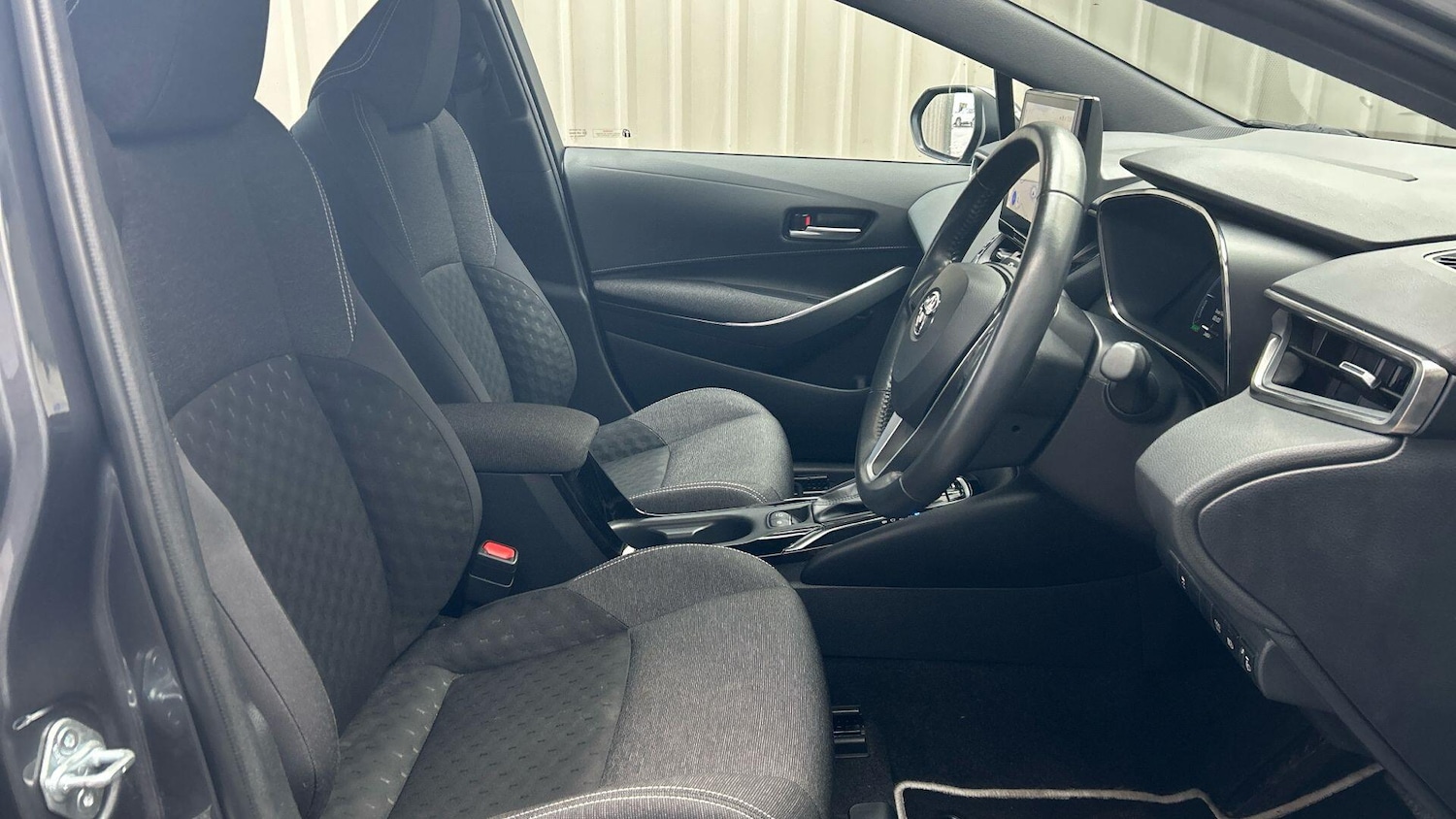 Used Toyota Corolla for sale - 77321064: Photo 15