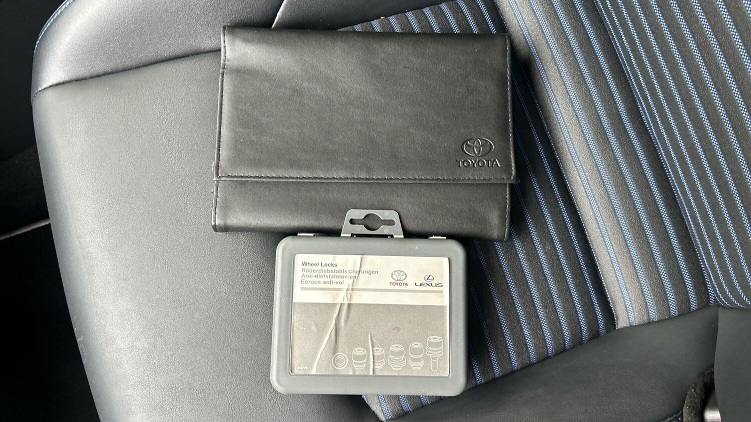 Used Toyota RAV4 for sale - 77454954: Photo 45