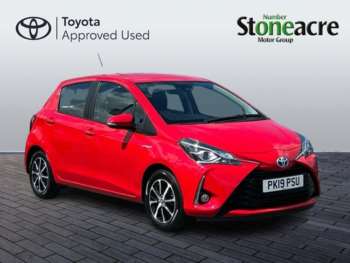 2019 (19) - 1.5 VVT-h Icon Tech Hatchback 5dr Petrol Hybrid E-CVT Euro 6 (s/s) (100 ps)