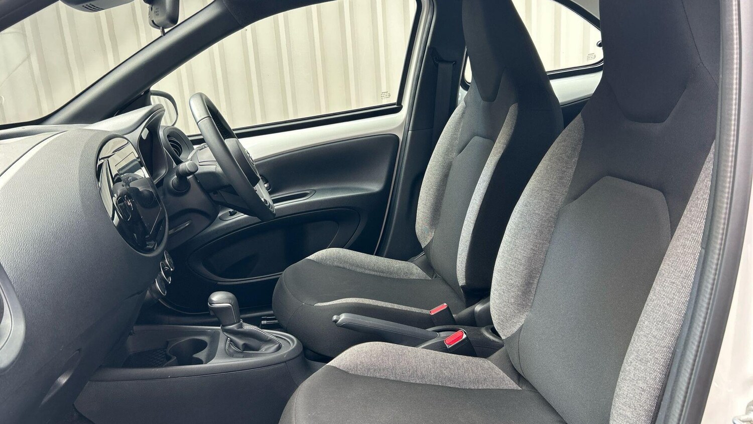 Used Toyota Aygo X 2024 for sale - 77940600: Photo 14