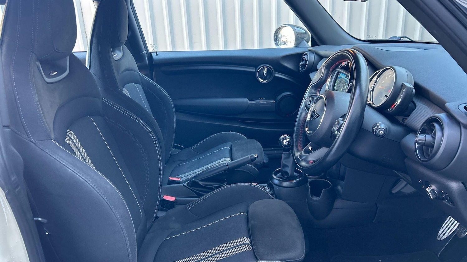 Used MINI Hatch 2018 for sale - 77267186: Photo 15