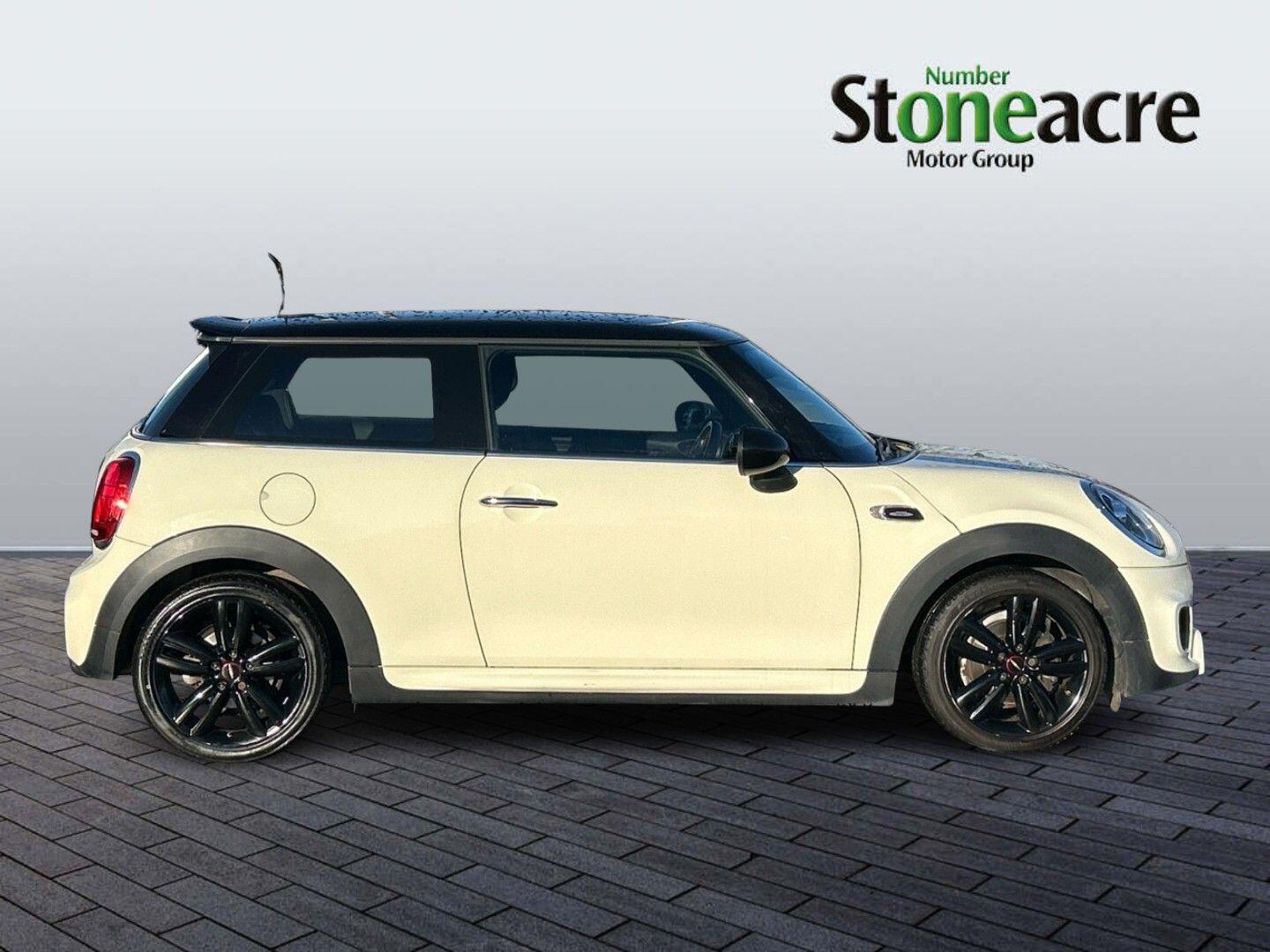 Used MINI Hatch 2018 for sale - 77267186: Photo 2