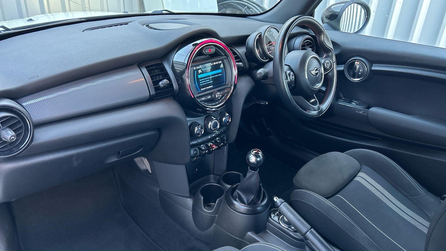 Used MINI Hatch 2018 for sale - 77267186: Photo 40