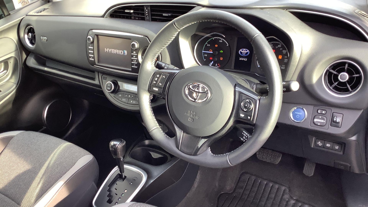 Used Toyota Yaris 2019 for sale - 76336600: Photo 12