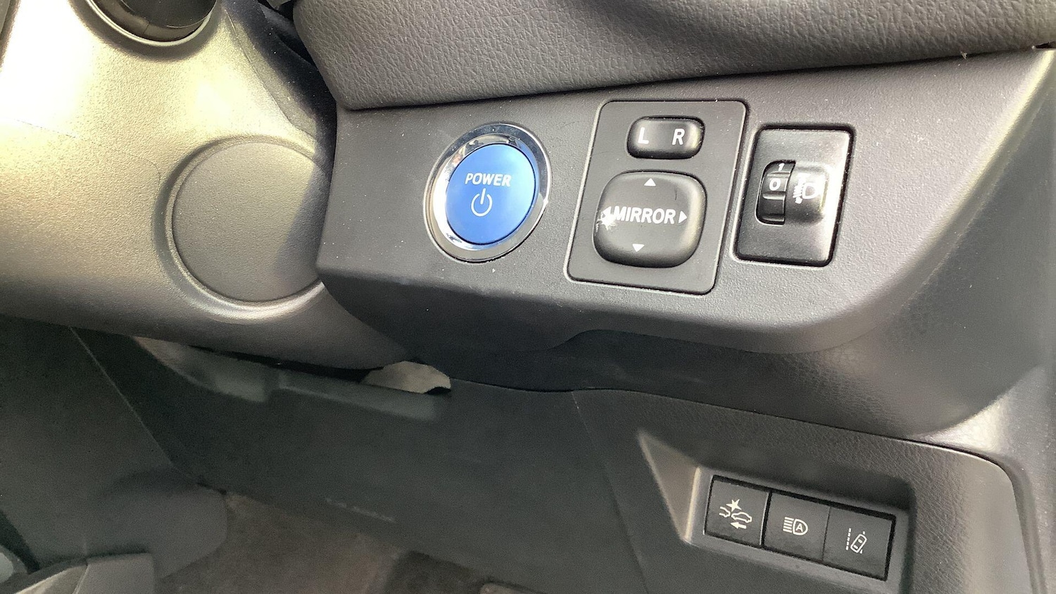Used Toyota Yaris 2019 for sale - 76336600: Photo 35