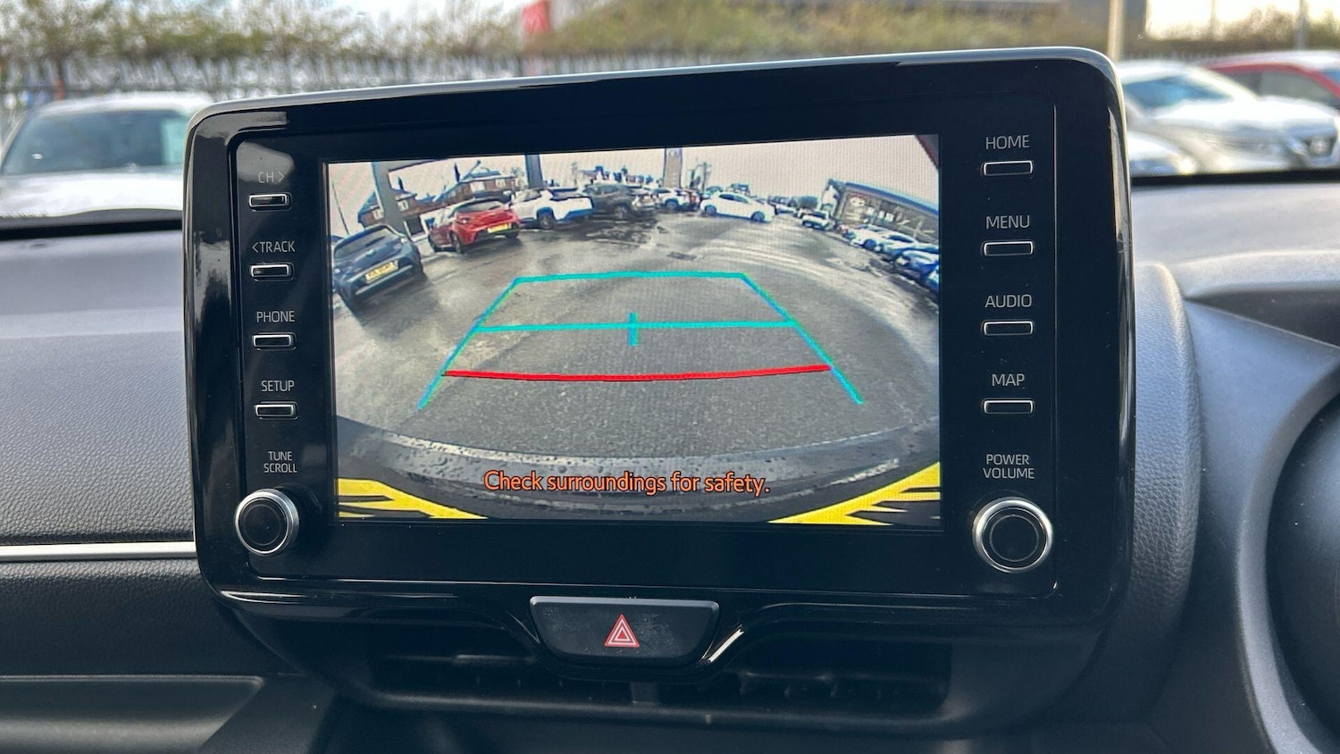 Used Toyota Yaris 2023 for sale - 76646127: Photo 11