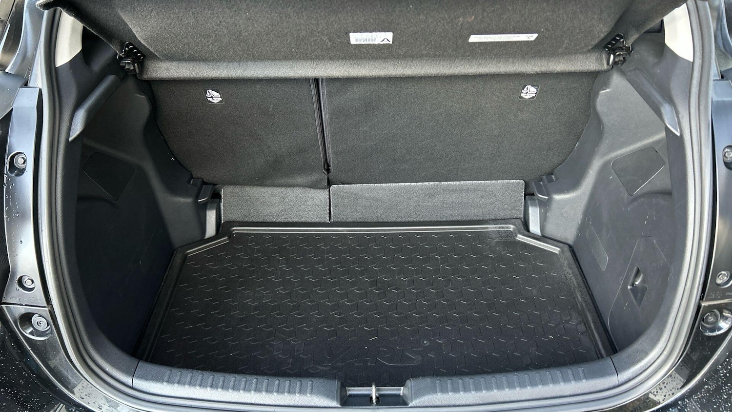 Used Toyota Yaris 2023 for sale - 76646127: Photo 18