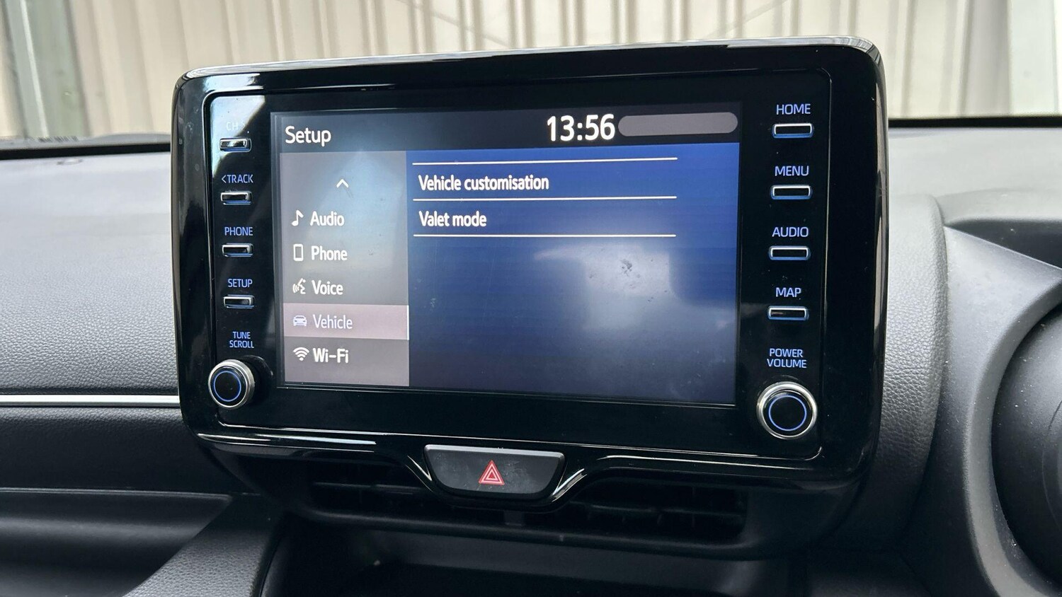 Used Toyota Yaris 2023 for sale - 76646127: Photo 28