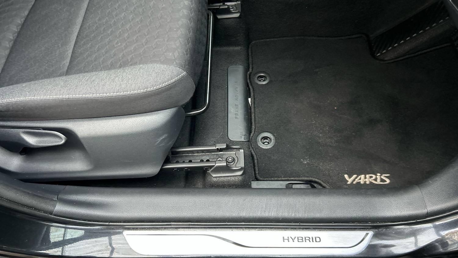 Used Toyota Yaris 2023 for sale - 76646127: Photo 38