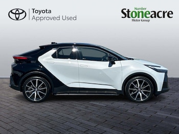 Used Toyota C-HR 2023 for sale - 78504674: Photo