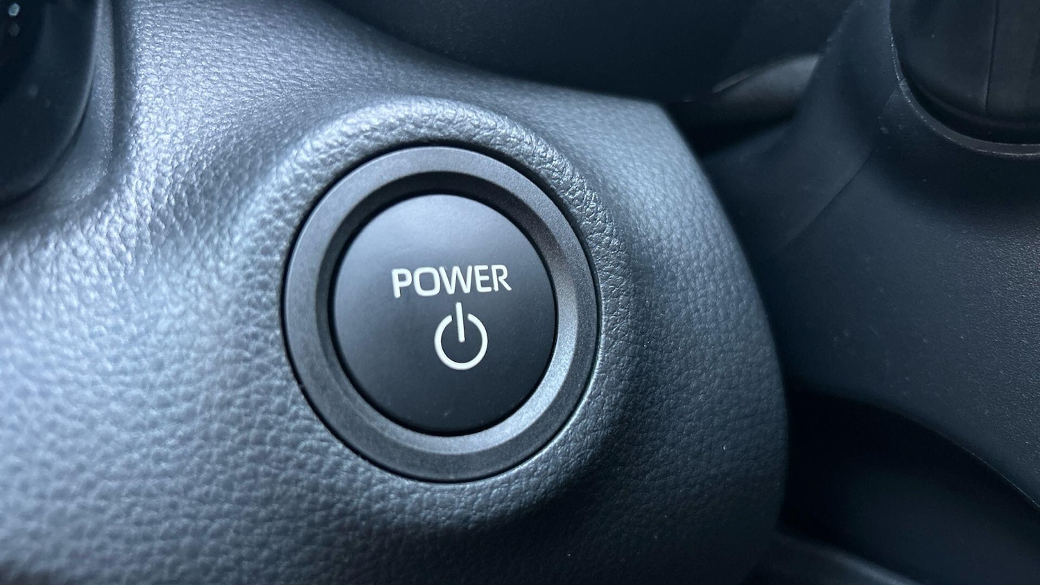 Used Toyota Yaris 2025 for sale - 76899337: Photo 31