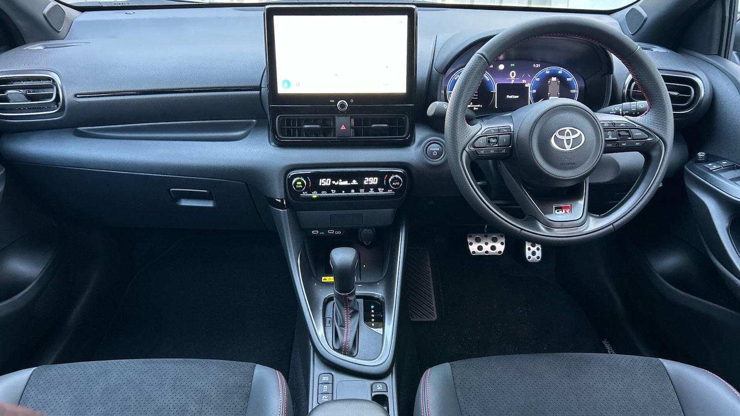 Used Toyota Yaris 2025 for sale - 76899337: Photo 9