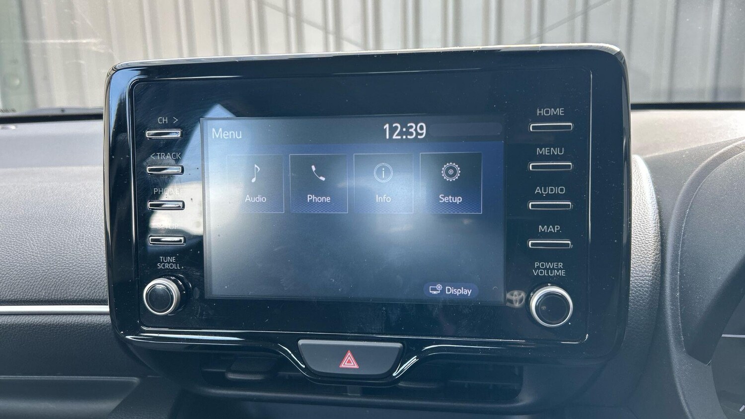 Used Toyota Yaris 2023 for sale - 77939596: Photo 26