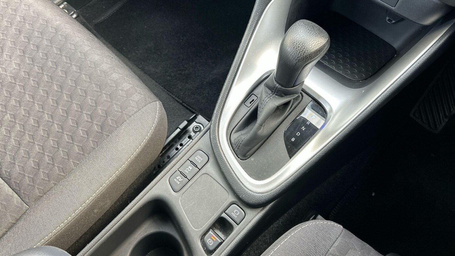 Used Toyota Yaris 2023 for sale - 77939596: Photo 30