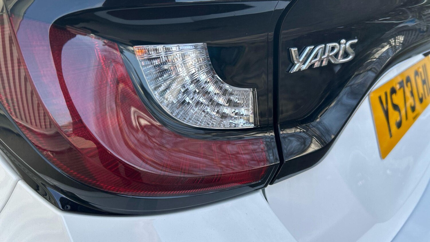 Used Toyota Yaris 2023 for sale - 77939596: Photo 43