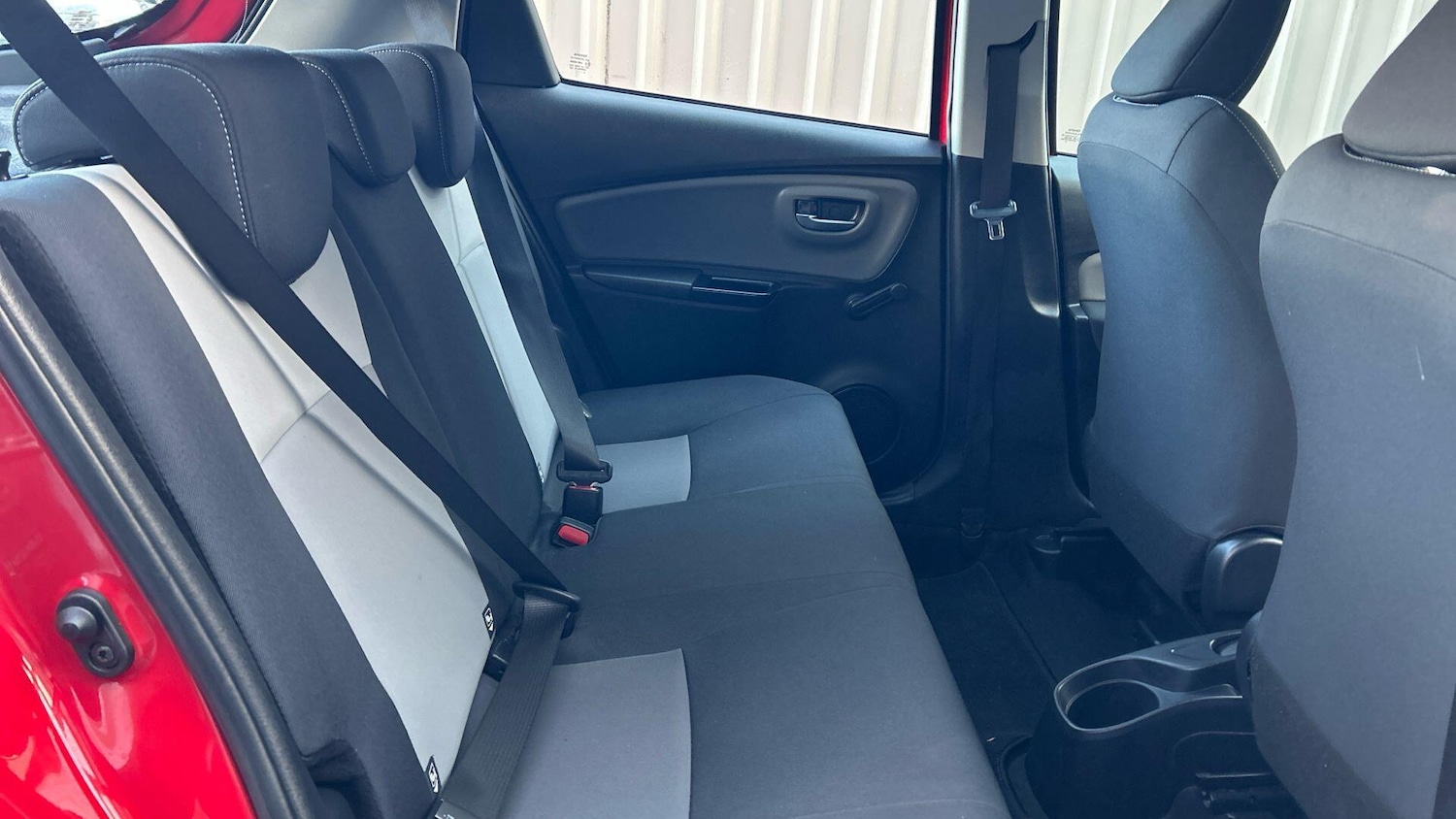 Used Toyota Yaris 2019 for sale - 77203735: Photo 16