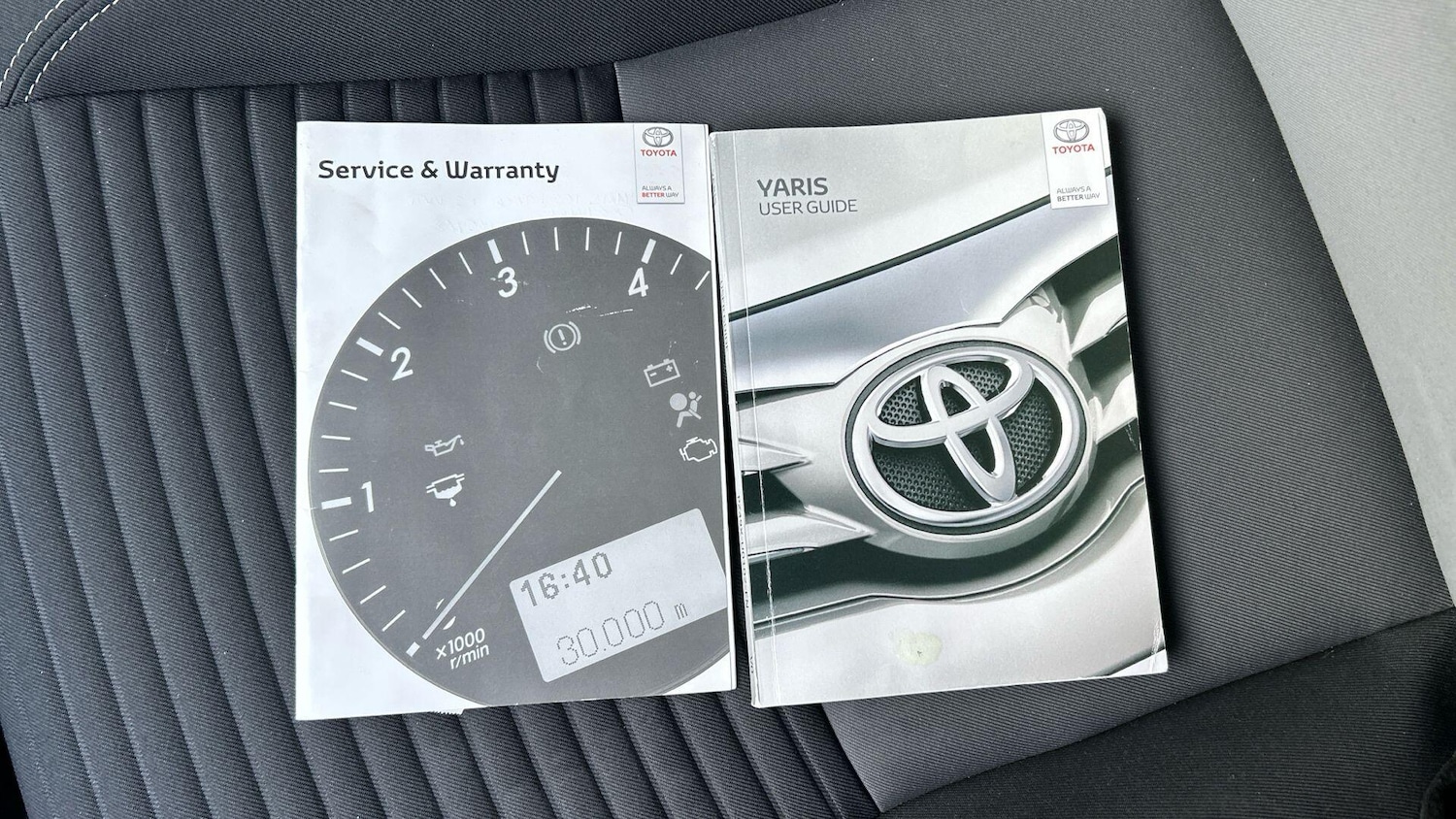 Used Toyota Yaris 2019 for sale - 77203735: Photo 43