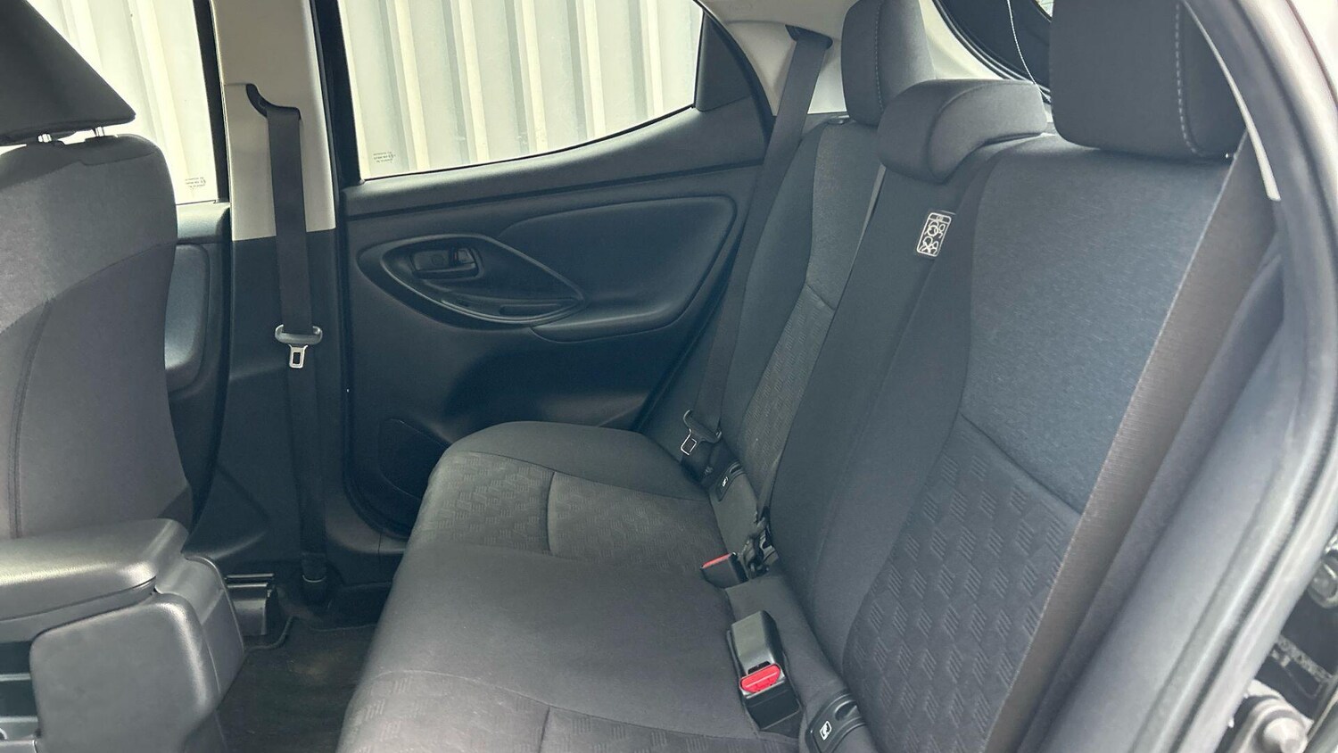 Used Toyota Yaris for sale - 77723476: Photo 17