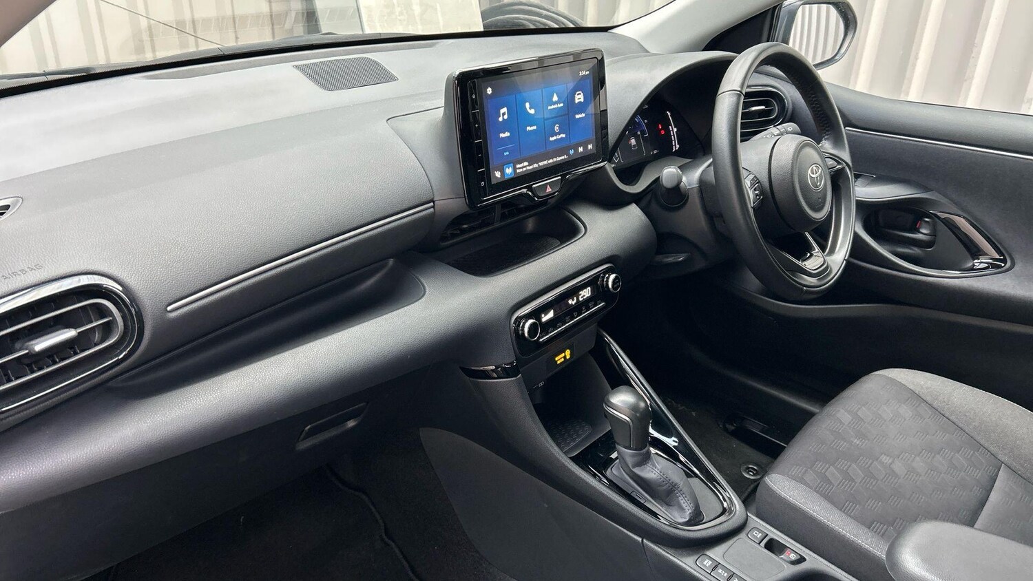 Used Toyota Yaris for sale - 77723476: Photo 39