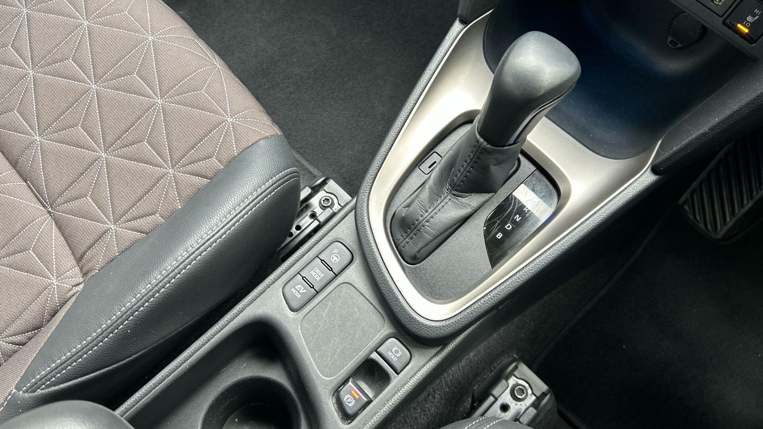 Used Toyota Yaris Cross 2022 for sale - 76122866: Photo 34