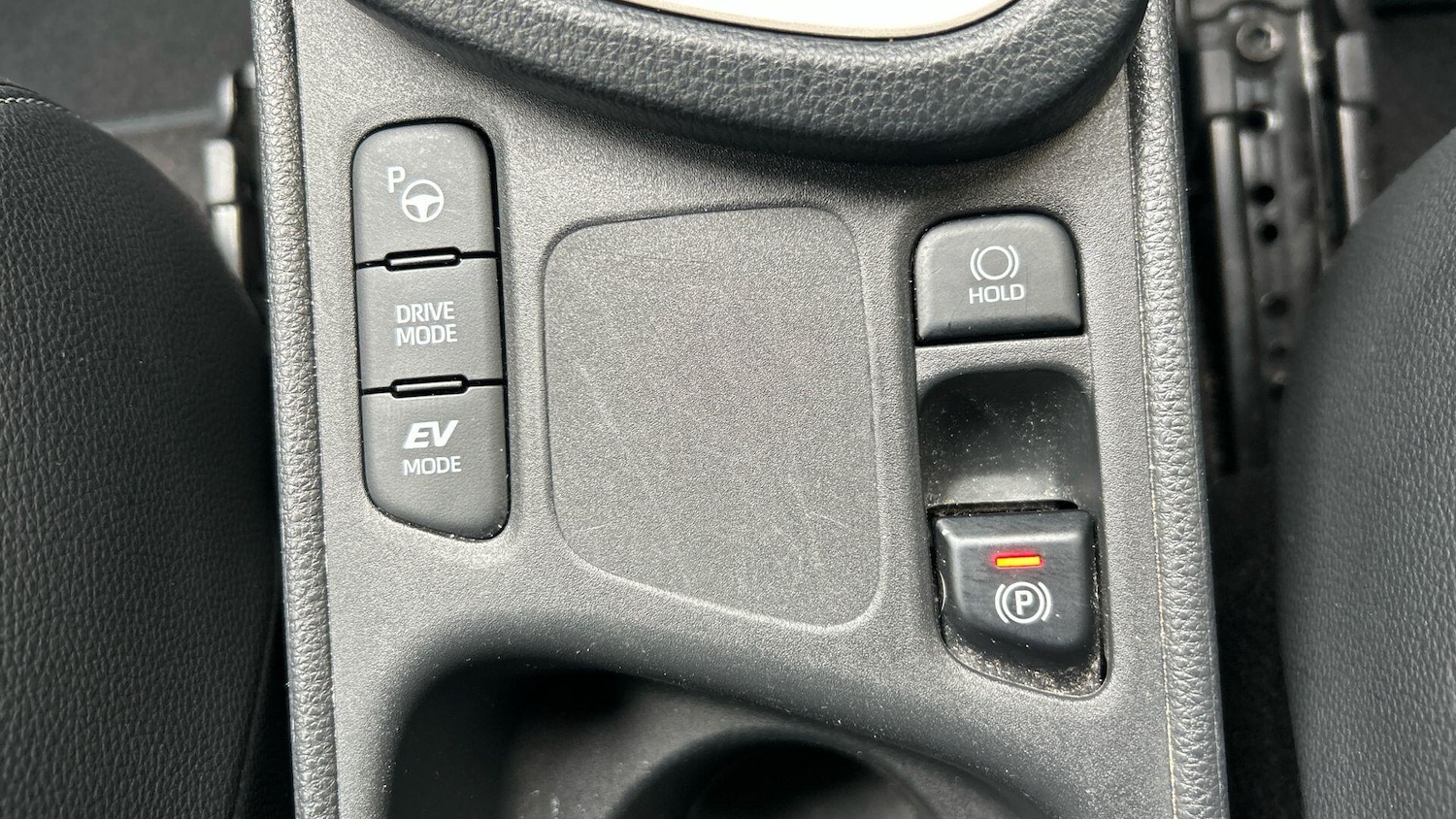 Used Toyota Yaris Cross 2022 for sale - 76122866: Photo 36