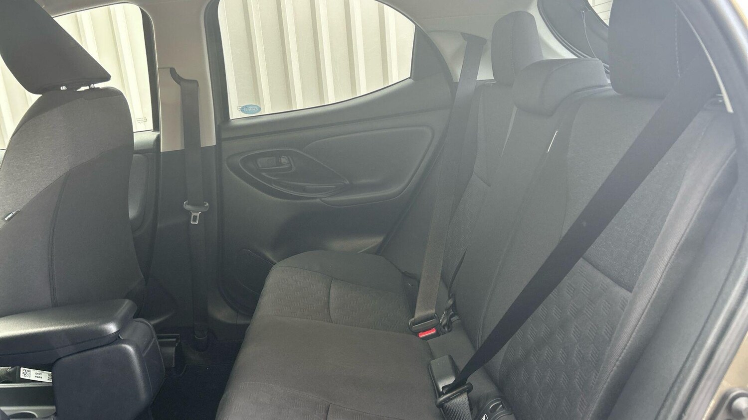 Used Toyota Yaris 2024 for sale - 77939416: Photo 17