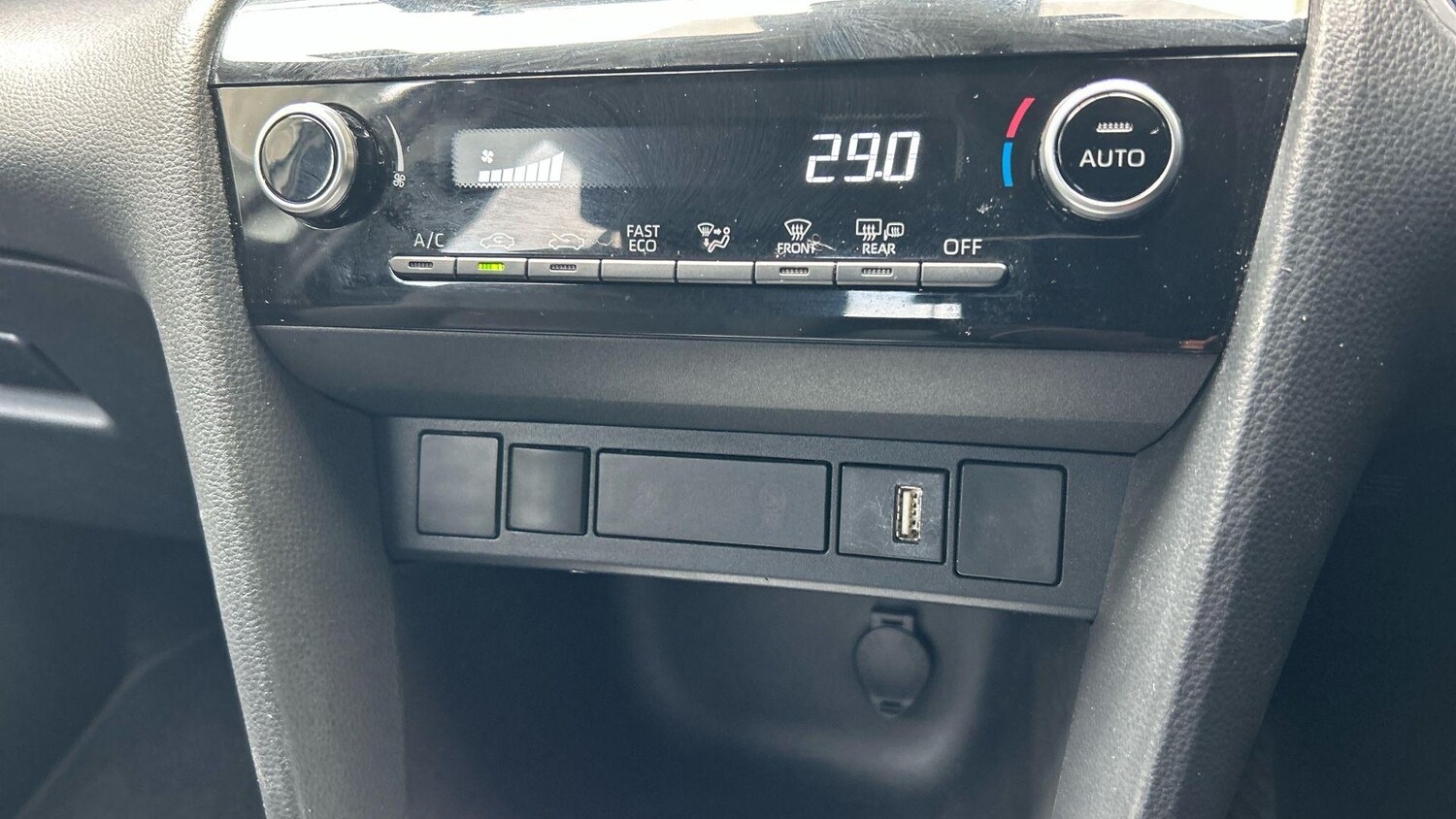 Vehicle 31