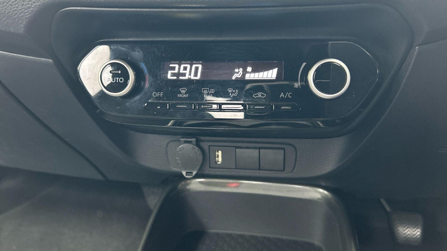 Used Toyota Aygo X 2023 for sale - 78019970: Photo 29