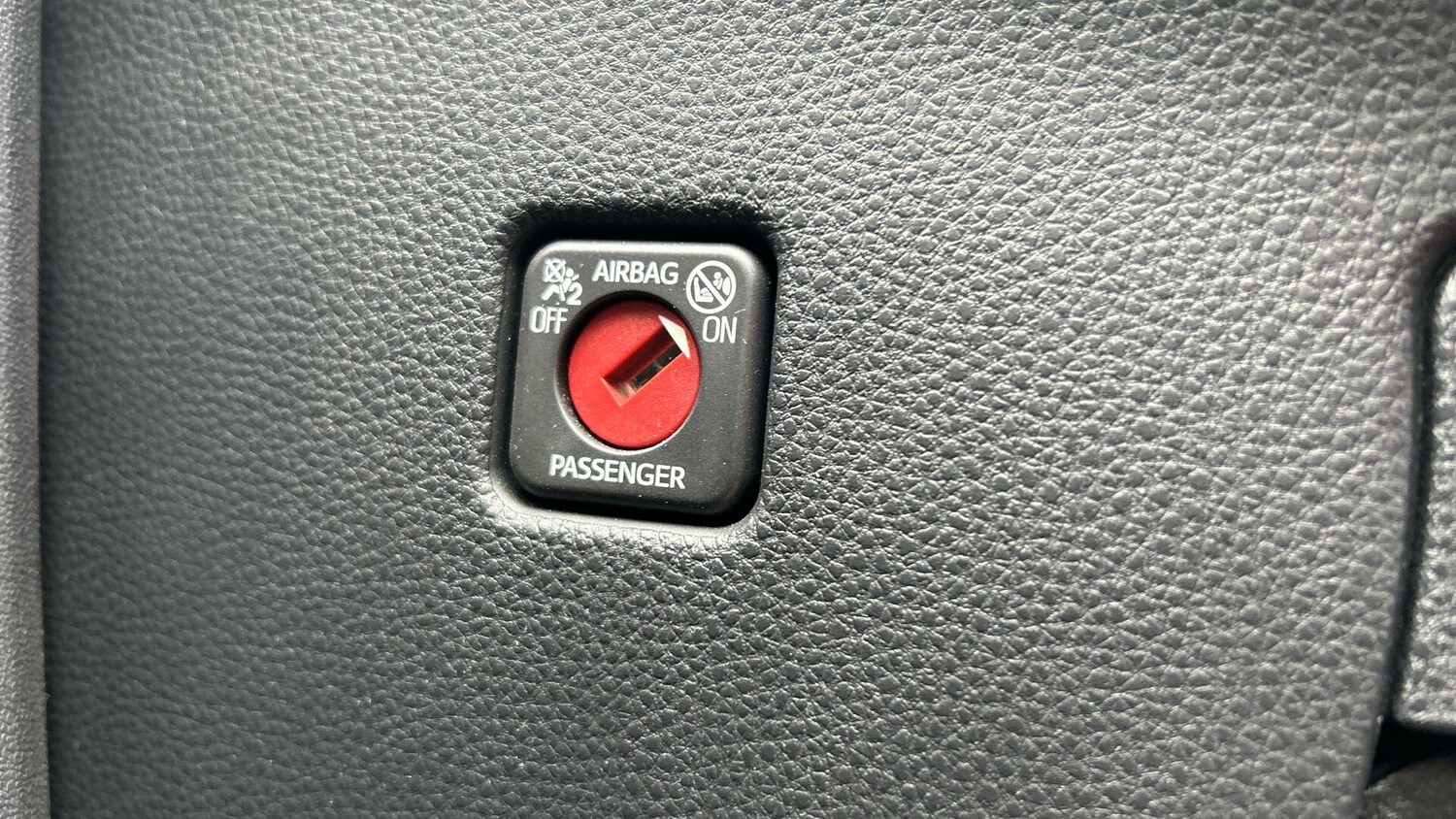 Used Toyota Aygo X 2023 for sale - 78019970: Photo 37