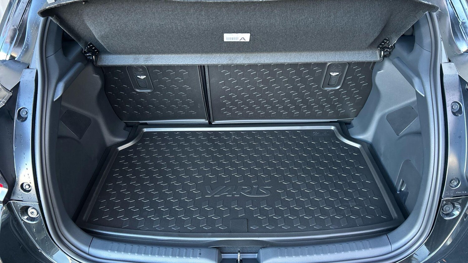 Used Toyota Yaris 2026 for sale - 77737977: Photo 18