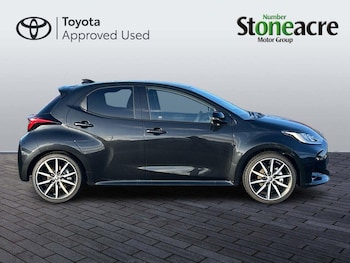 Used Toyota Yaris 2026 for sale - 77737977: Photo