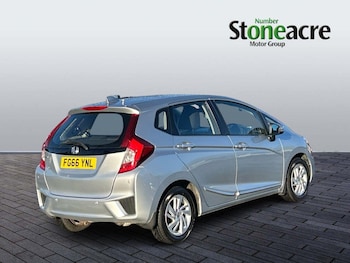 Used Honda Jazz 2016 for sale - 77242626: Photo