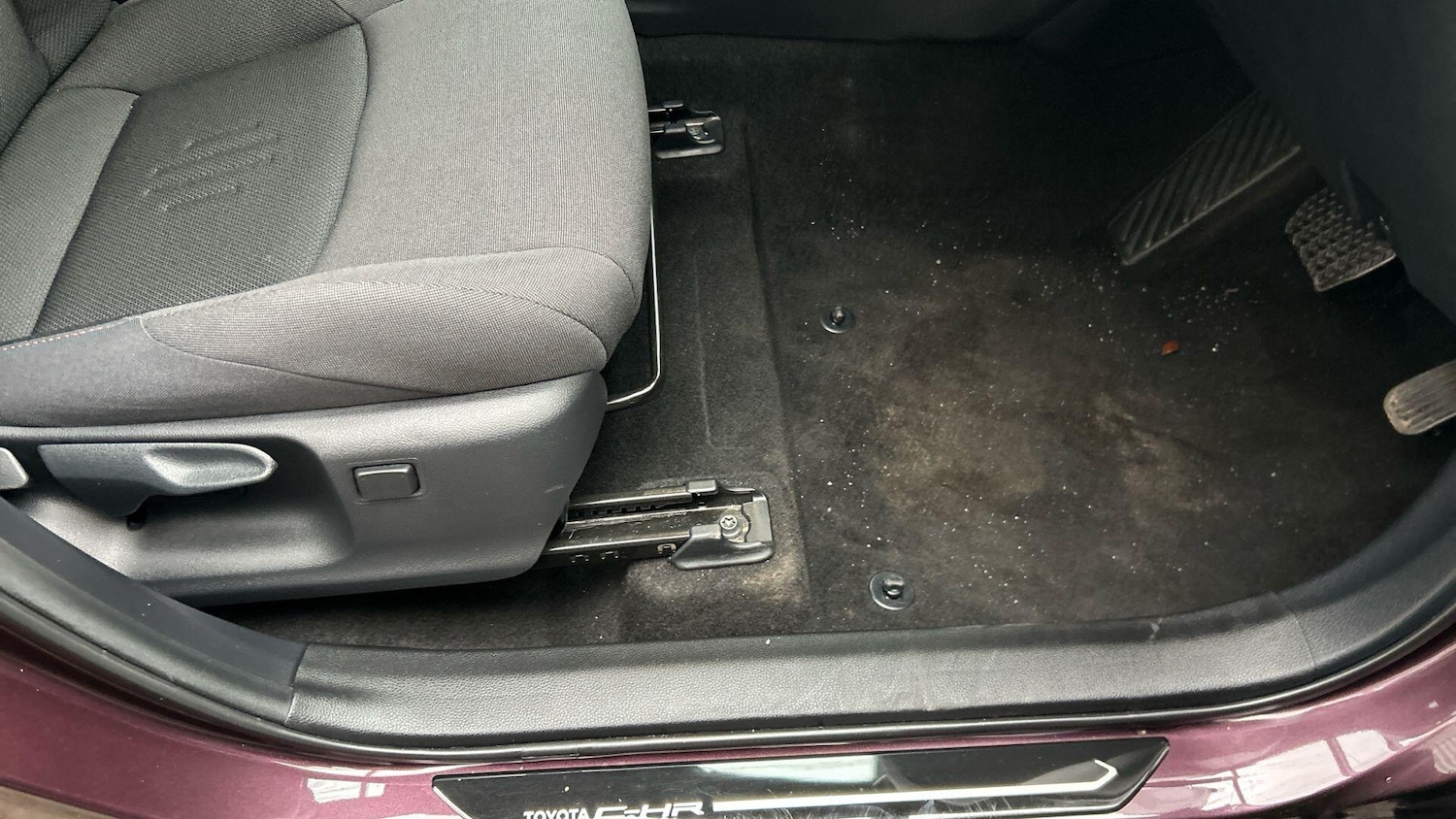 Used Toyota C-HR 2024 for sale - 77279717: Photo 44