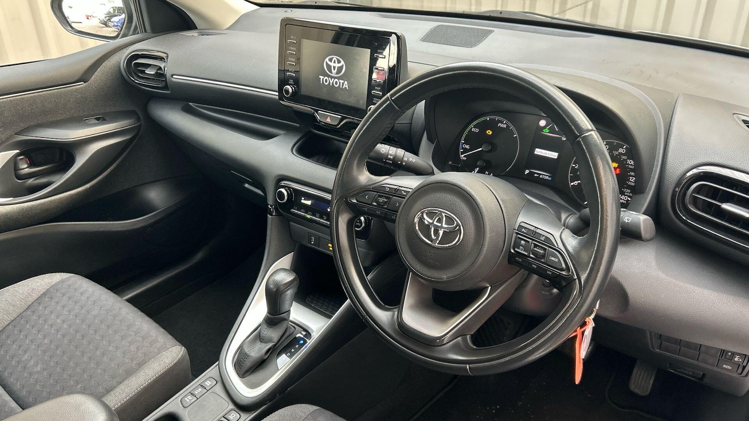 Used Toyota Yaris 2021 for sale - 76484900: Photo 12