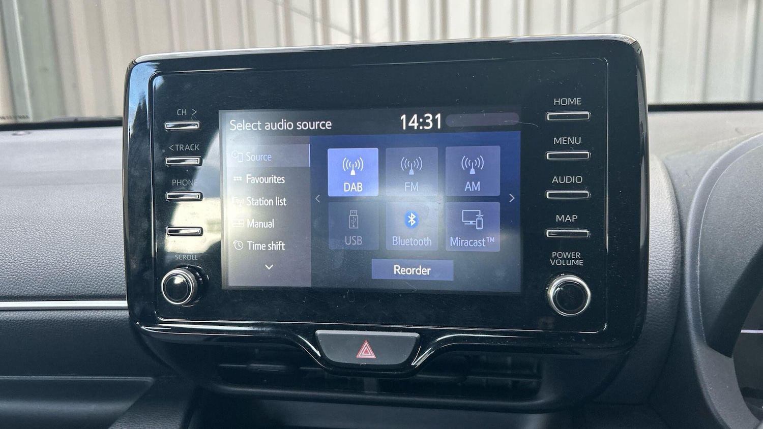 Used Toyota Yaris 2021 for sale - 76484900: Photo 26