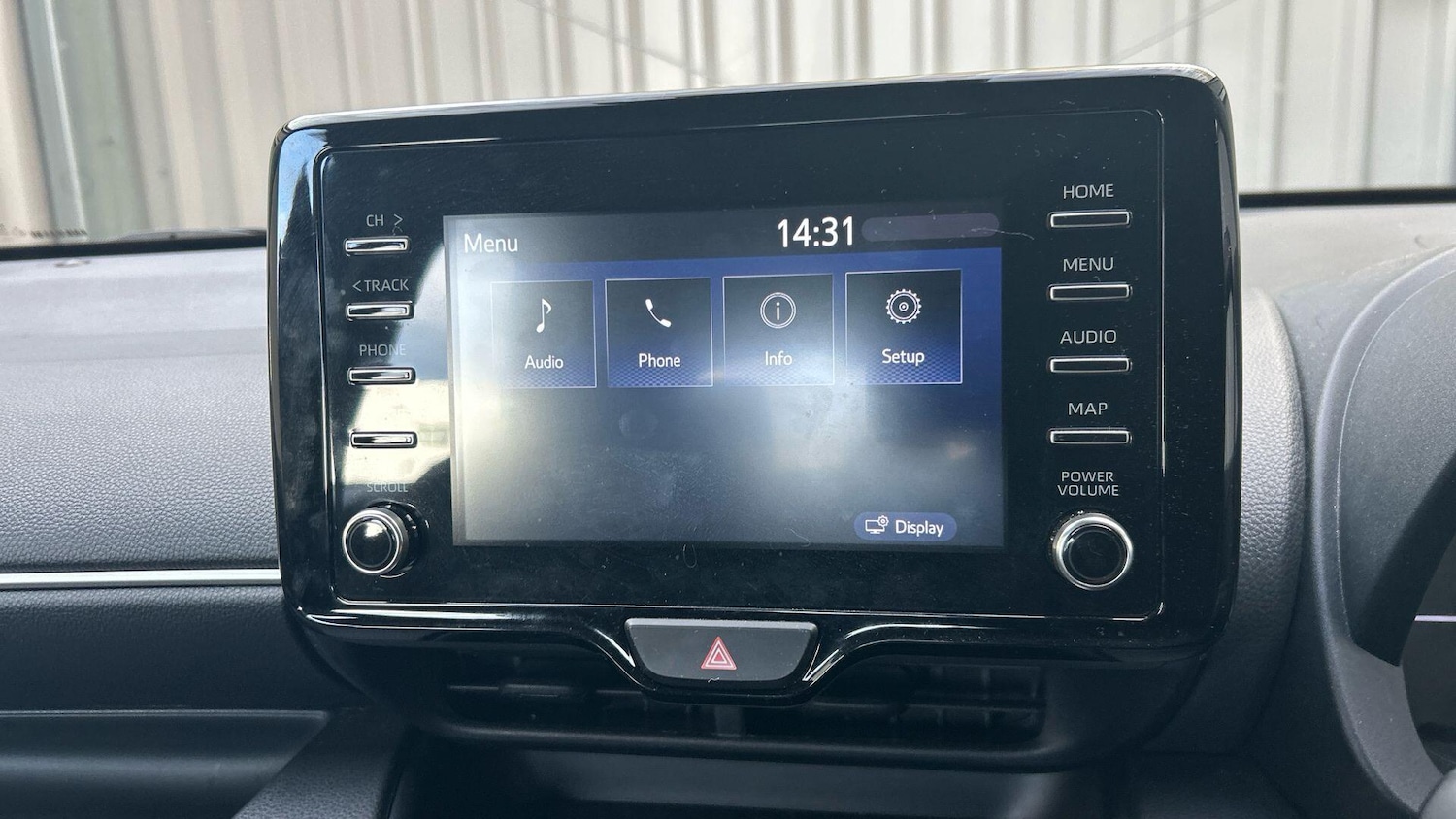 Used Toyota Yaris 2021 for sale - 76484900: Photo 28