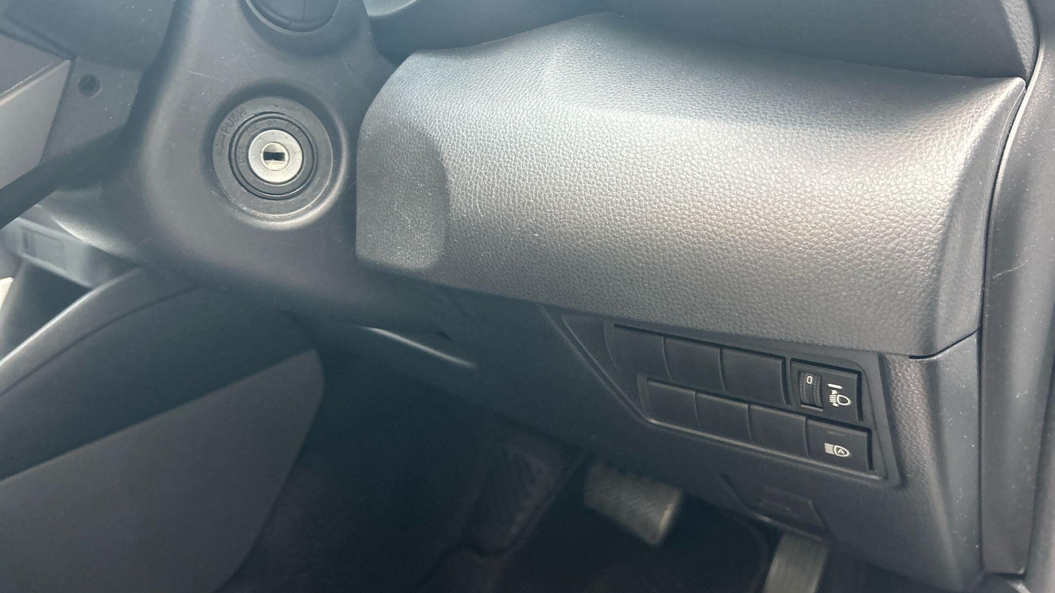 Used Toyota Yaris 2021 for sale - 76484900: Photo 39