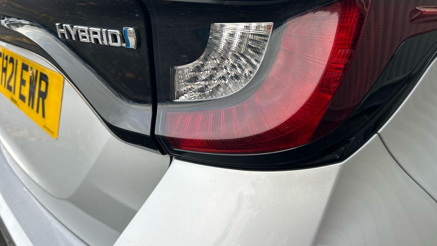 Used Toyota Yaris 2021 for sale - 76484900: Photo 45