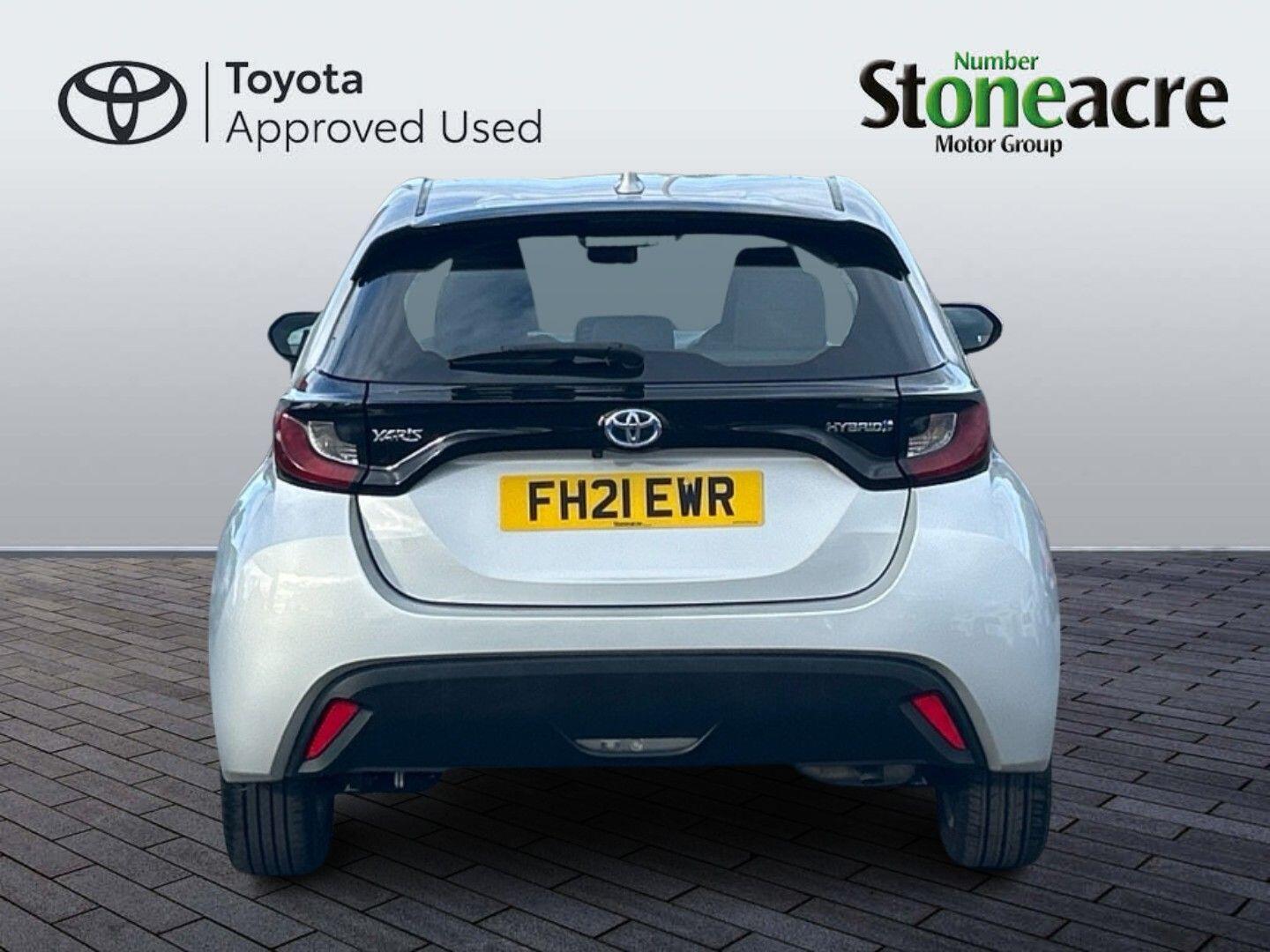 Used Toyota Yaris 2021 for sale - 76484900: Photo 6