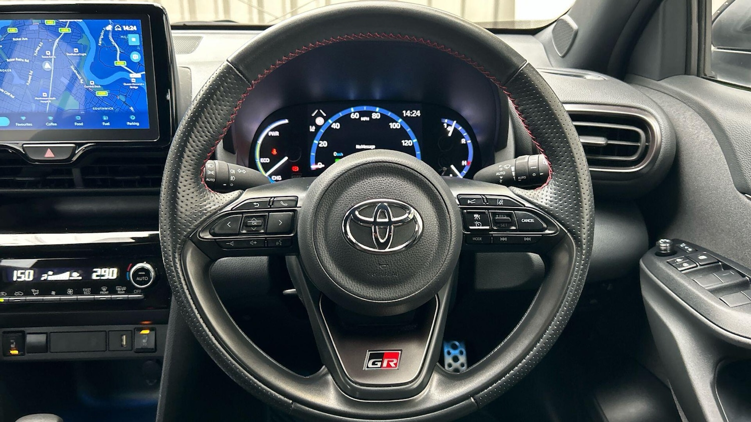 Used Toyota Yaris Cross 2023 for sale - 76200918: Photo 14