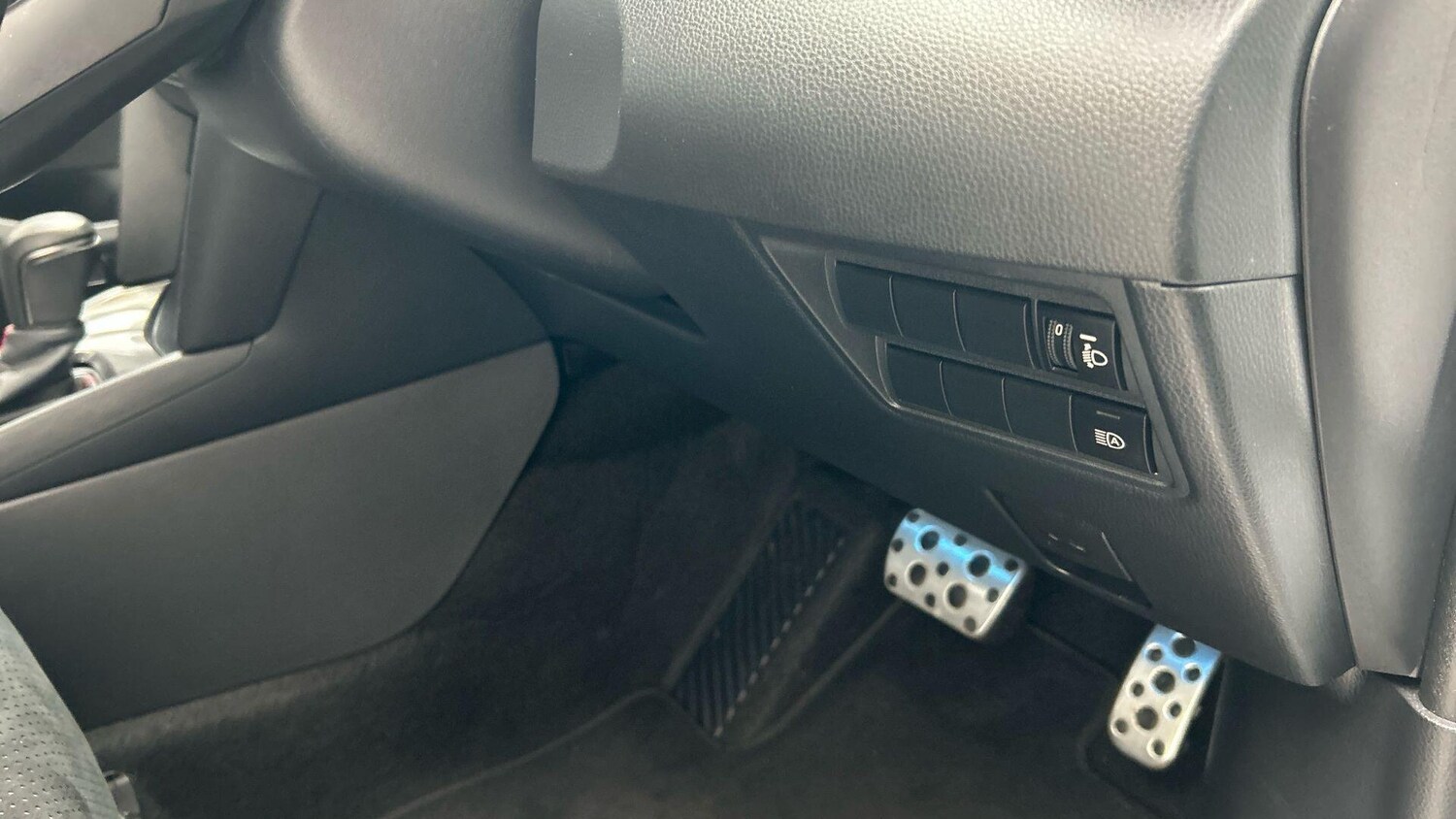Used Toyota Yaris Cross 2023 for sale - 76200918: Photo 43